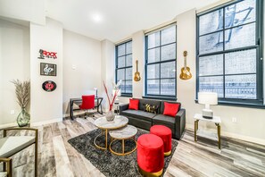 Télévision, espaces bureaux