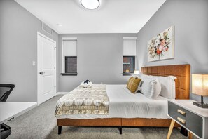 1 quarto, ferros/tábuas de passar roupa