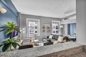 Interior - Modern 1B in Heart of Downtown • Pool & Spa • Gym (Cleveland)