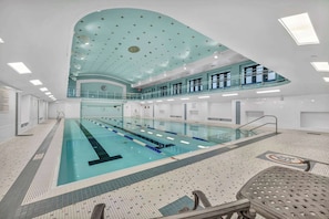 Piscine couverte