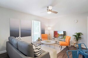 Televisie en een kantoor