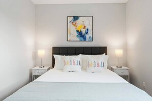 1 chambre, fer et planche à repasser, Wi-Fi, draps fournis