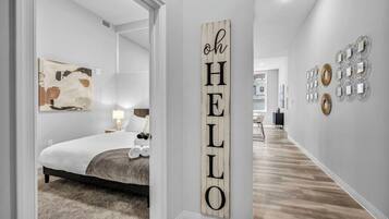 2 Schlafzimmer, Schreibtisch, Bügeleisen/Bügelbrett, WLAN