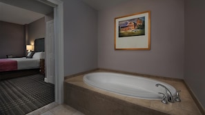 Jetted bath, hair dryer, bidet, towels