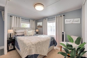 2 chambres, fer et planche à repasser, Wi-Fi gratuit, draps fournis