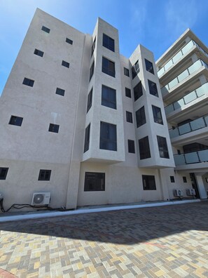 Exterior - Enjoyable apartment with AC in Kingston (Kingston)