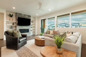 TV connectée, cheminée