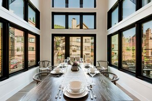 Dining - Old Town Black Diamond - Park City House above Main Street / Skiing + Hot Tub (Park City)