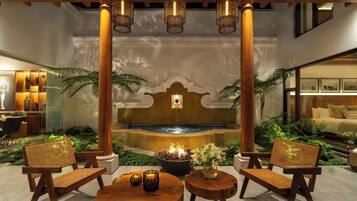 Deluxe House | Terrace/patio