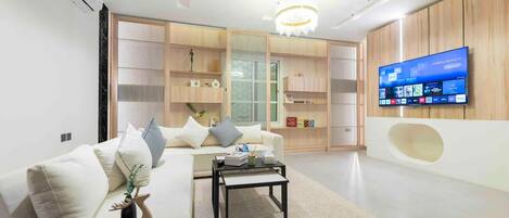 Apartment (2 Bedrooms) | Front of property