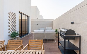 Apartment (1 Bedroom) | Interior