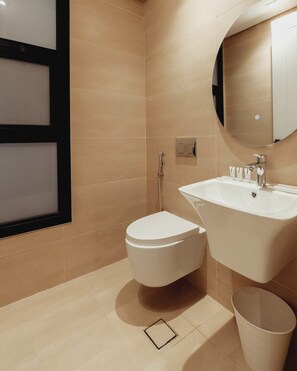 Apartment (3 Bedrooms) | Bathroom