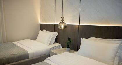 Spacious, Fully Equipped and Close to Markets