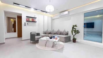 Apartemen (2 Bedrooms) | Bagian depan properti