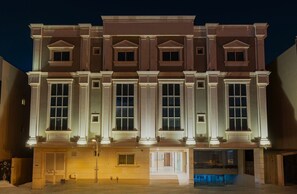 Apartment (2 Bedrooms) | Interior - A Spacious 2 BR Property With Luxury details (Riyadh)