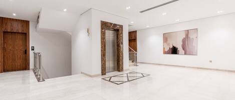 Apartment (1 Bedroom) | Interior