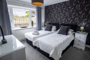 3 Schlafzimmer, Bügeleisen/Bügelbrett, kostenloses WLAN, Bettwäsche