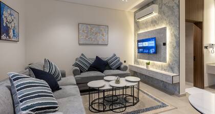 A Beautiful one BR Apartment With a Living Room