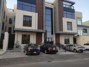 Apartment (3 Bedrooms) | Interior