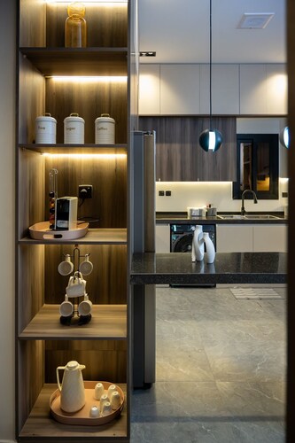 Lovely & Cozy 3-bedroom Apartment in Almadinah