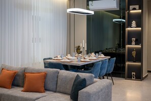 Apartment (3 Bedrooms) | Interior - Apartment Luxurious & Modern Design in Almadinah (Madinah)