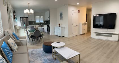 4-bedroom house in fabulous Rancho Cucamonga with fitness room, AC