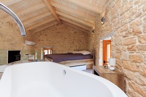 1 bedroom, internet