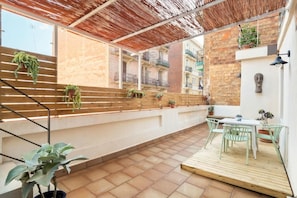 Apartment (3 Bedrooms) | Terrace/patio