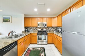 Apartment (1 Bedroom) | Interior