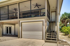 House (2 Bedrooms) | Interior - Walk to Sugar Sands: Retreat in Fort Myers Beach (Fort Myers Beach)