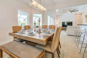 House (4 Bedrooms) | Interior