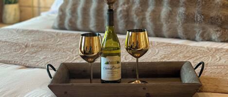 House (3 Bedrooms) | Front of property