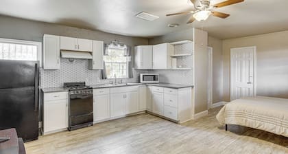 Half-mi to Campus! Lubbock Home w/ Fenced Yard