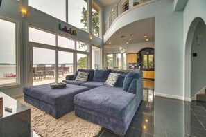 House (Multiple Bedrooms) | Interior