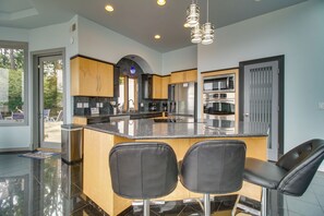 House (Multiple Bedrooms) | Interior