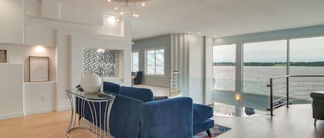 Casa (Multiple Bedrooms) | Parte interna