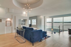 Rumah (Multiple Bedrooms) | Interior