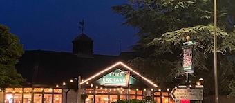 Lodge 1 near the big merry hill shopping ,