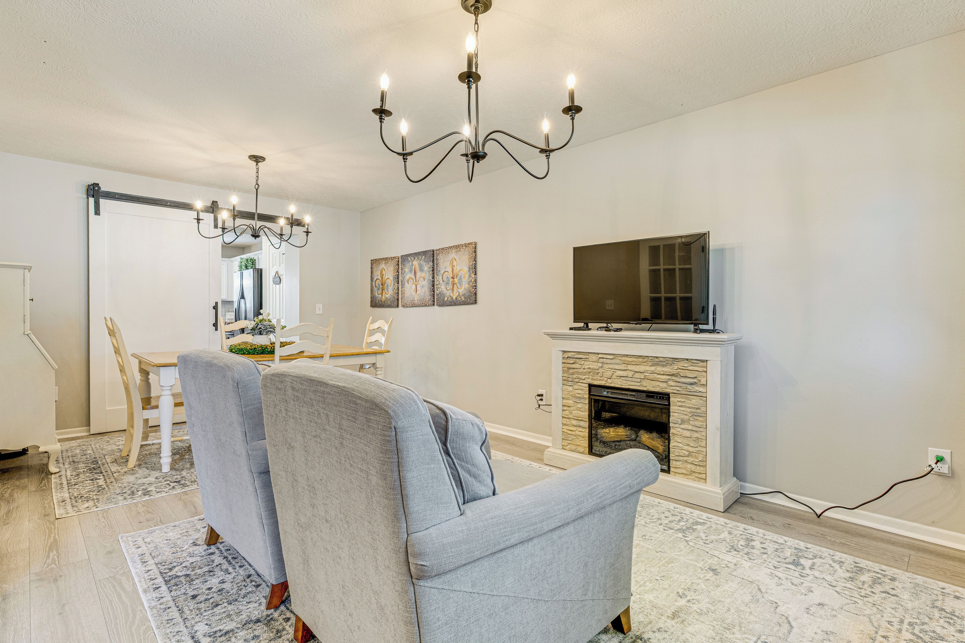 House (4 Bedrooms) | Interior