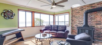 Dora Canal Views & Shared Dock: Apt in Tavares!