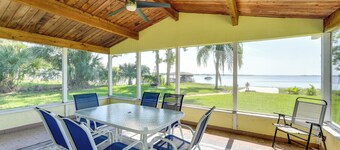 Lake Dora Escape: Canal Access & Seaplane Sights!