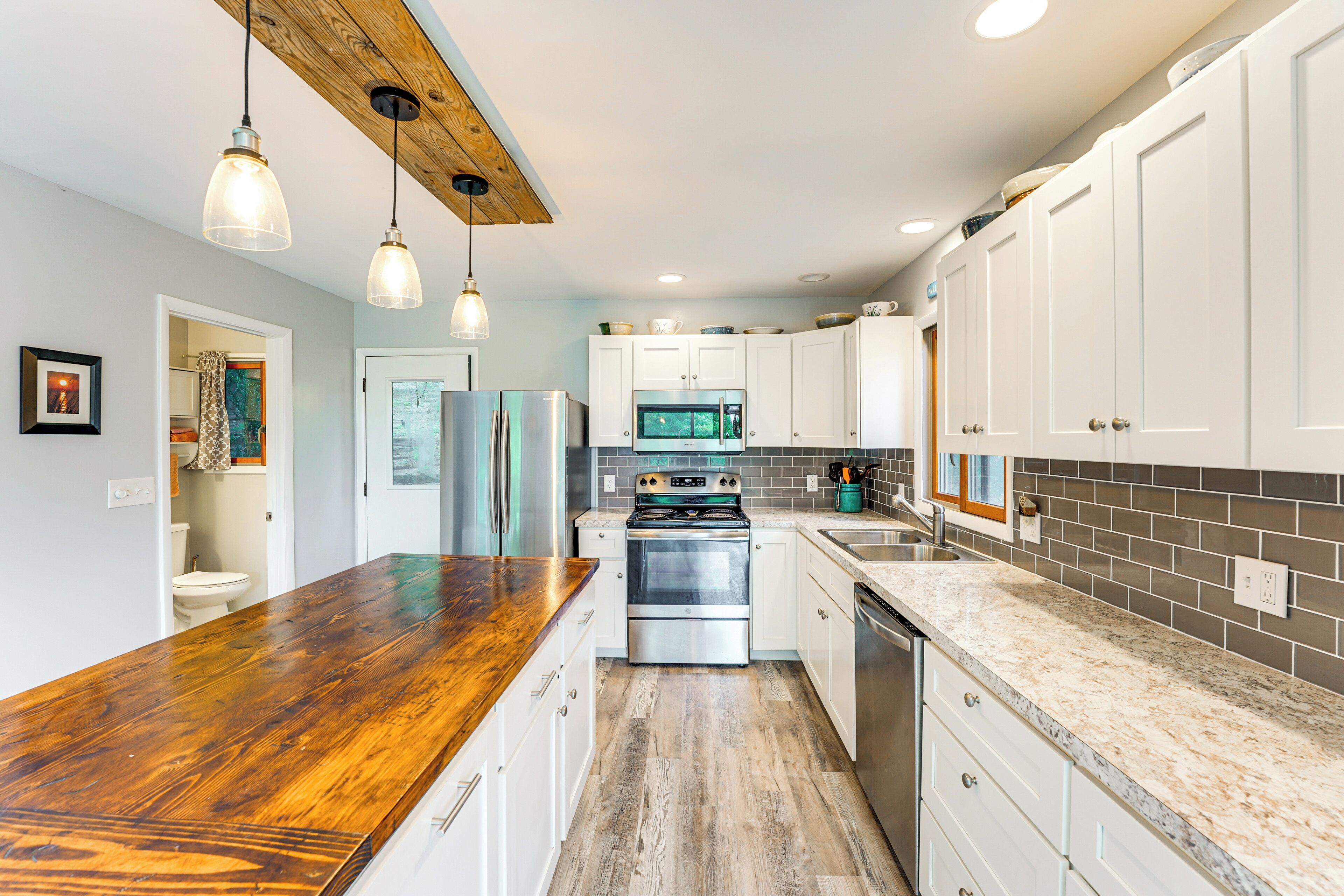 House (4 Bedrooms) | Interior