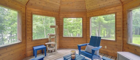 House (4 Bedrooms) | Interior