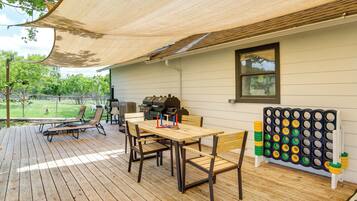 Cottage (3 Bedrooms) | Front of property