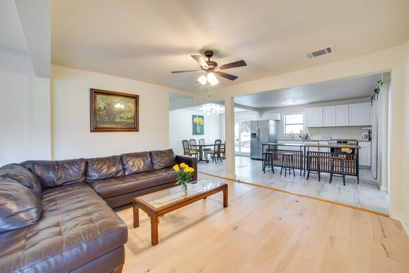 Cottage (3 Bedrooms) | Interior - Blue Ridge Retreat on 10-acre Farm: Rural Reset! (Blue Ridge)