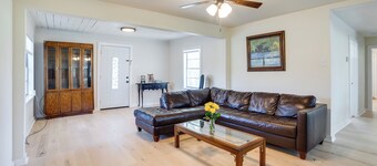 Blue Ridge Retreat on 10-acre Farm: Rural Reset!