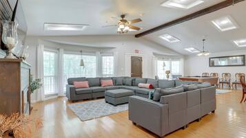 Rumah (Multiple Bedrooms) | Interior