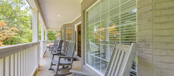 Ideal for Reunions & Retreats: Brooks Getaway!