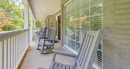 Ideal for Reunions & Retreats: Brooks Getaway!