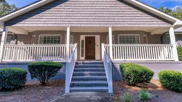 House (Multiple Bedrooms) | Interior